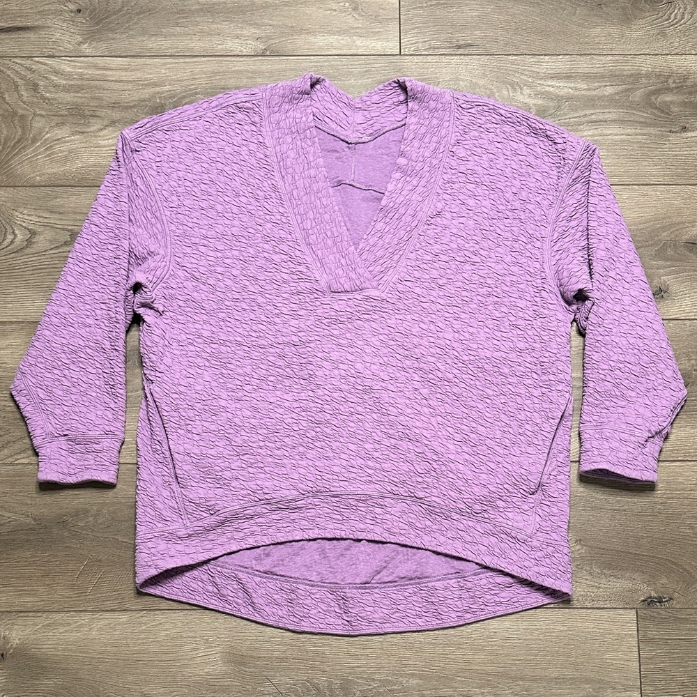 Lululemon Rippled V-Neck Pullover‎ Long Sleeve Wisteria Purple Size 10